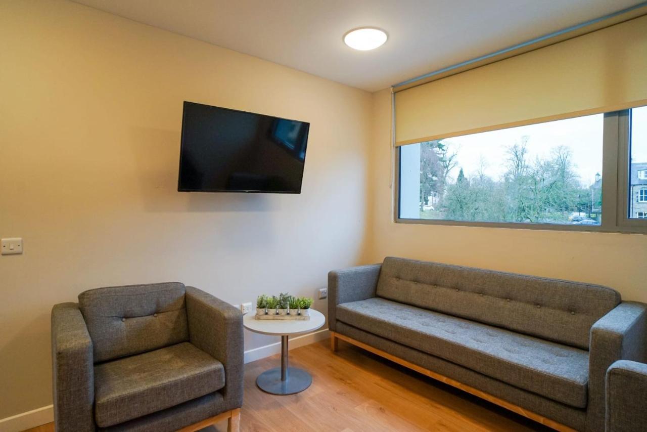 1 Bedroom Apartments, Studios And Ensuite Bedrooms With Shared Kitchen At Centro House In Stirling Extérieur photo